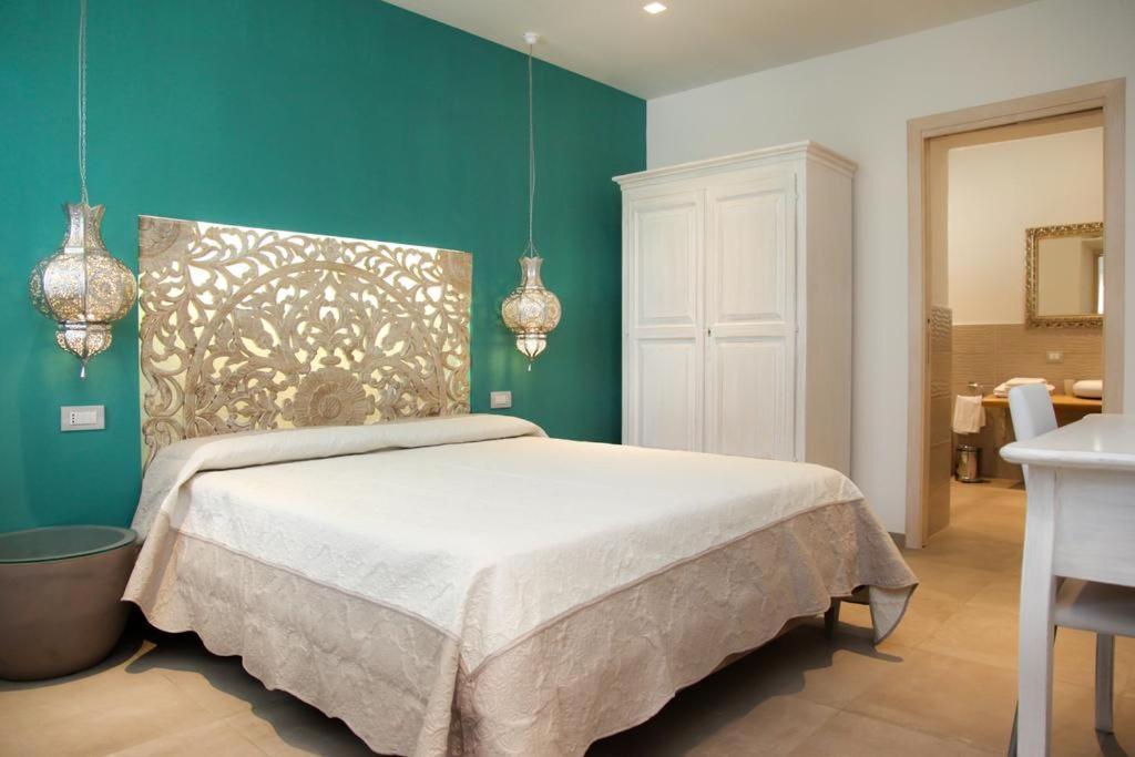 סאן תאודורו Hypnos Boutique Hotel מראה חיצוני תמונה