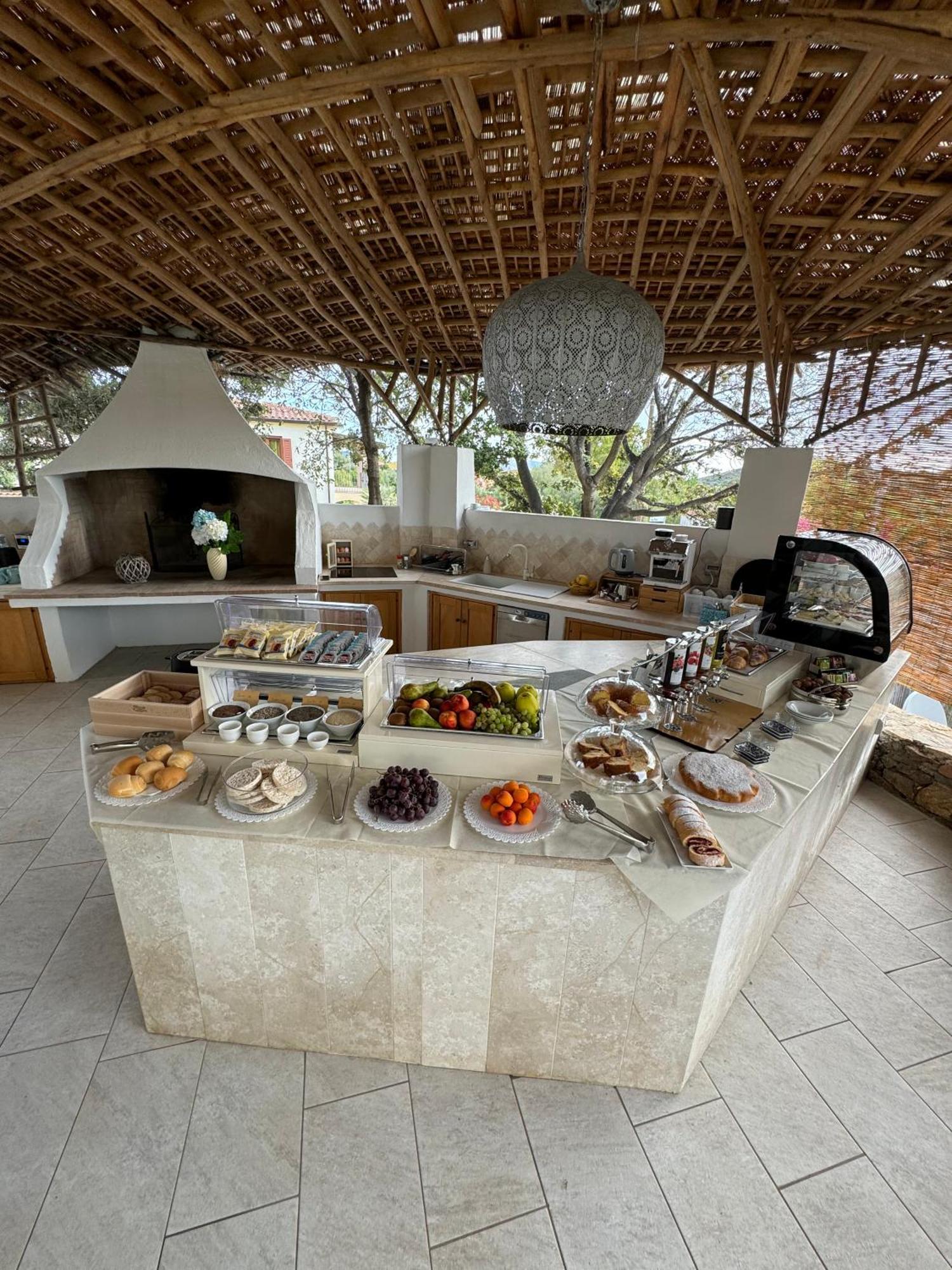 סאן תאודורו Hypnos Boutique Hotel מראה חיצוני תמונה