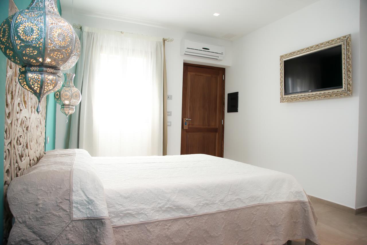 סאן תאודורו Hypnos Boutique Hotel מראה חיצוני תמונה