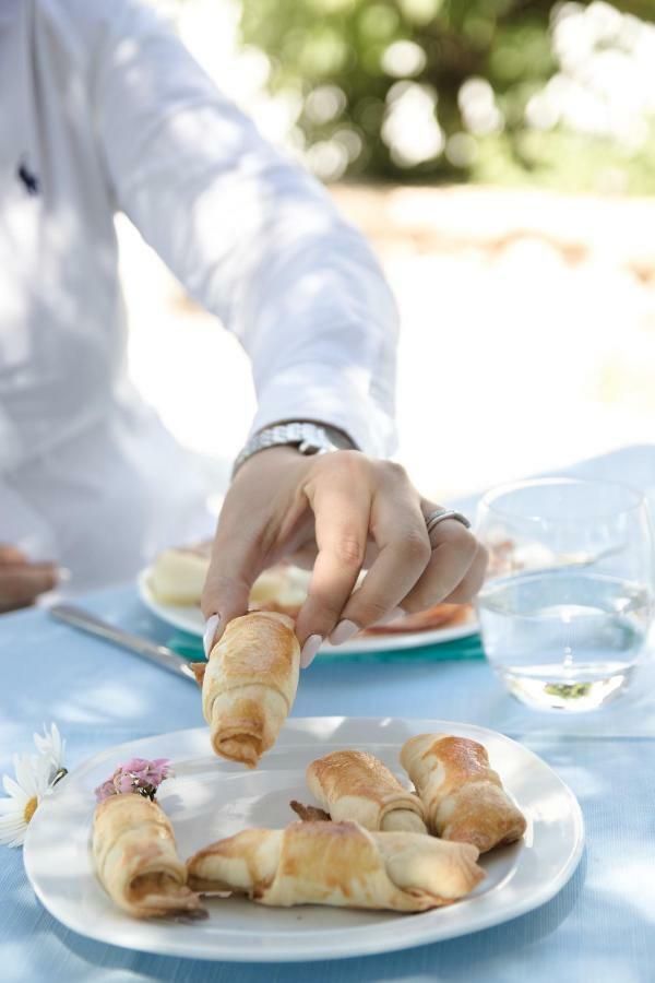 סאן תאודורו Hypnos Boutique Hotel מראה חיצוני תמונה
